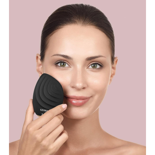 GESKE - Sonic Escova massageadora e limpeza facial 5 em 1 - Ouro Preto