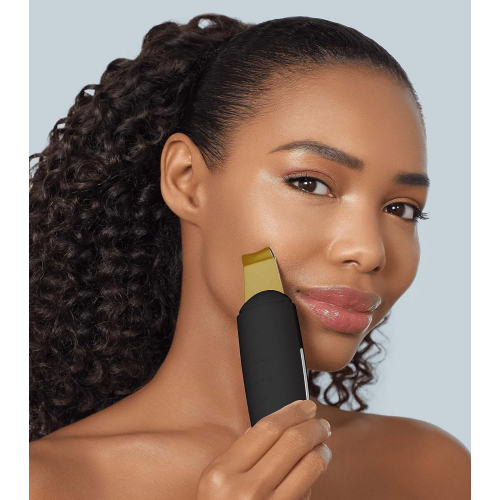 GESKE - Limpador MicroCurrent Skin Scrubber & Blackhead Remover 9 en 1  - Ouro Preto