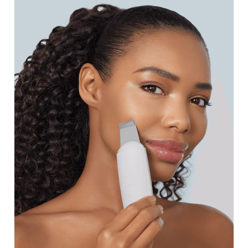 GESKE - Limpador MicroCurrent Skin Scrubber & Blackhead Remover 9 em 1 - White Rose Gold