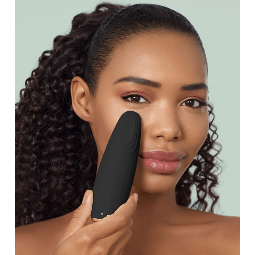 GESKE - Massageador de Contorno de Olhos Warm & Cool Energizer 6 em 1 - Preto