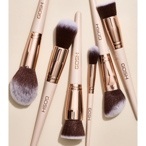 Gosh - Pincel para rosto Blusher