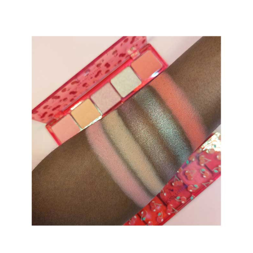 I Heart Revolution - Paletas de sombras Mini Match - Cherry Please