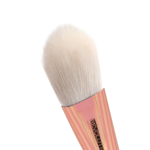 Makeup Revolution - Ultra Metals Sculpt Blush Brush - F303