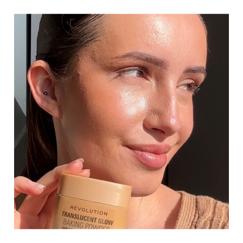 Makeup Revolution - Pó solto para baking Translucent Glow - Fair to Light