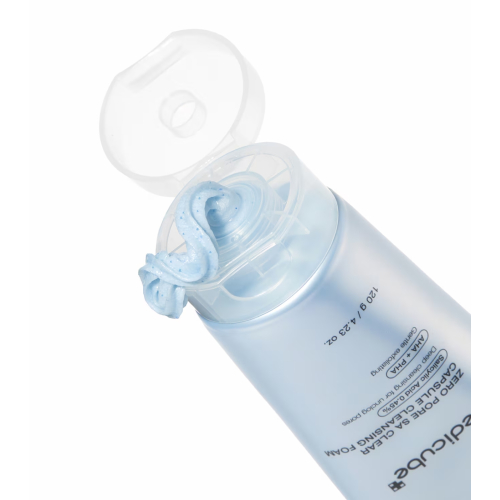 Medicube - *Zero Pore* - Sabonete Facial Esfoliante Espumante Clear Capsule