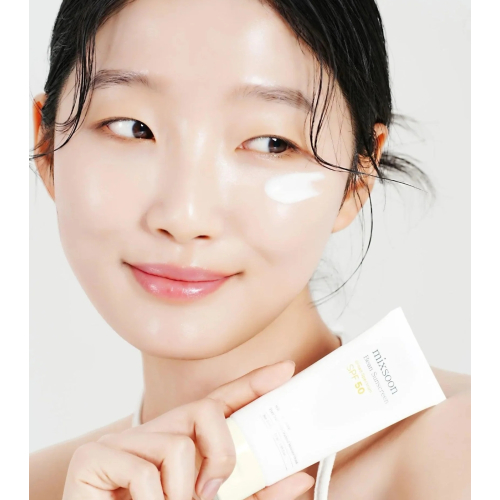 Mixsoon - Protetor solar facial Bean Sun Serum SPF50+ PA++++