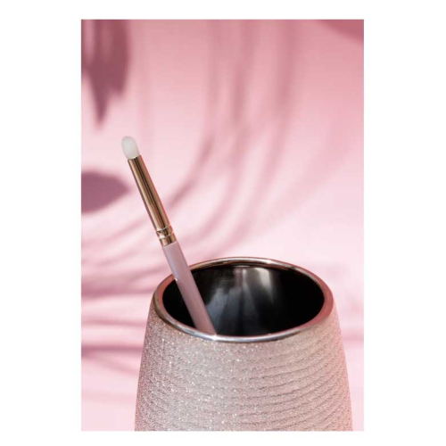 Natalia Surymta - Escova de sombra de precisão - N15