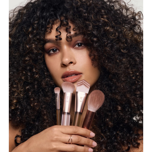 Real Techniques - *New Nude 2.0* - Conjunto de pincéis Blurred Base