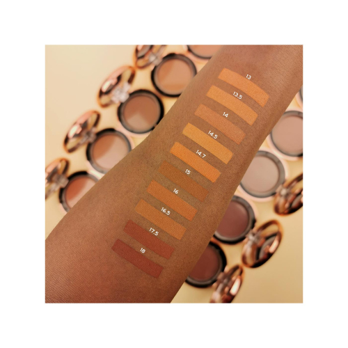 Revolution - Base em pó Conceal & Define - P17.5