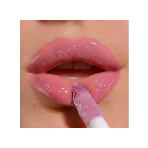 Revolution - Brilho labial Ceramide Lip Swirl - Cherry mauve