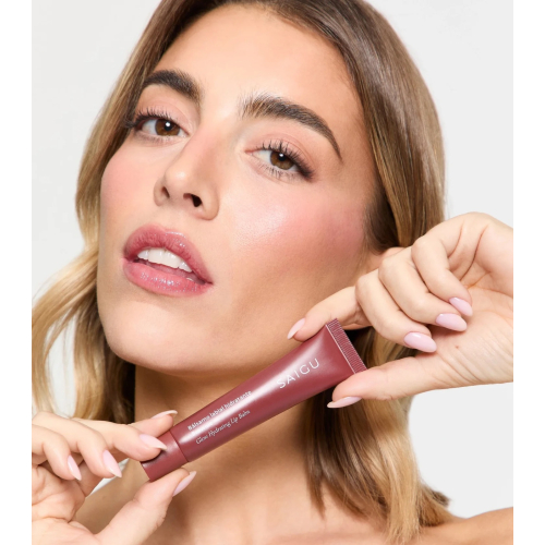 Saigu Cosmetics - Bálsamo labial hidratante com efeito brilhante - Brownie