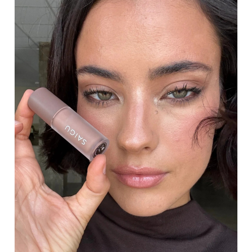 Saigu Cosmetics - *Golden Plum* - Sombra de olhos líquida One Touch - Ash