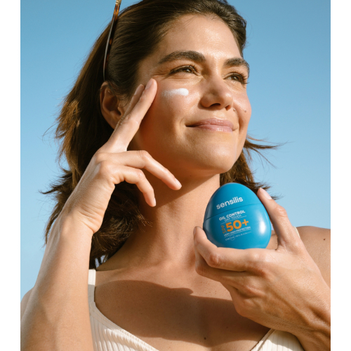 Sensilis - Protetor solar facial Oil Control SPF50+