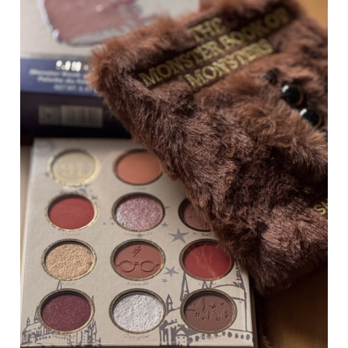 SHEGLAM - *Harry Potter* - Paleta de Sombras Monster Book of Monsters