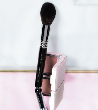 Sigma Beauty - Pincel para blush - F36: Tapered Cheek