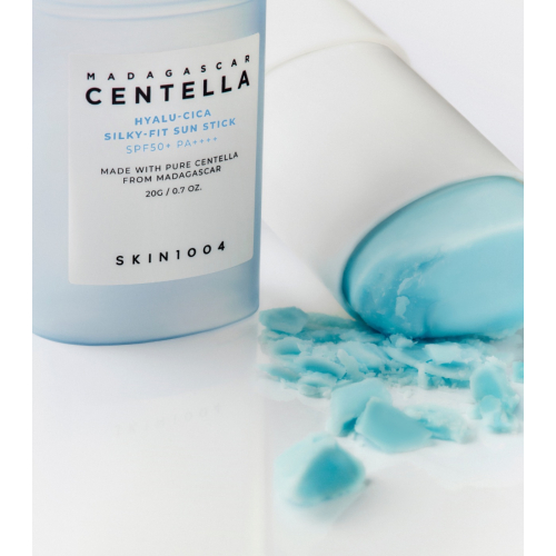 SKIN1004 - *Hyalu-Cica* - Protetor solar facial em bastão Silku-Fit FPS50+ PA++++