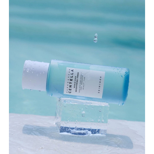 SKIN1004 - *Hyalu-Cica* - Tônico facial iluminador com centella de Madagascar