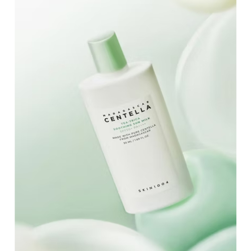 SKIN1004. - *Tea-Trica* - Protetor solar facial FPS50+ PA++++ - 50ml