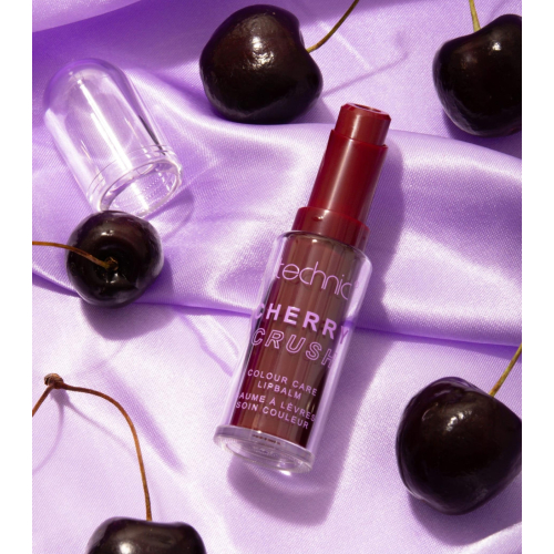 Technic Cosmetics - *Cherry Chocolate* - Bálsamo labial com cor - Cherry Crush