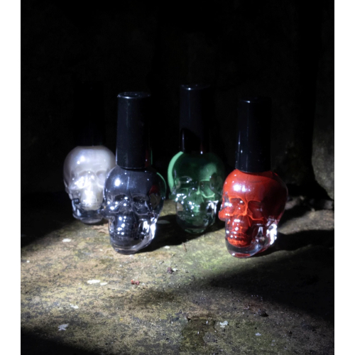 Technic Cosmetics - *Gothica* - Esmalte - Dragons Blood Red