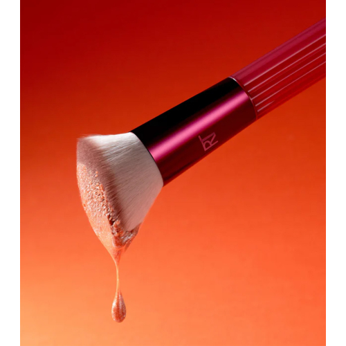 Real Techniques - *Solar Power* - Pincel de base bronzeado