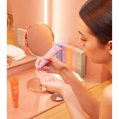 Valquer - *Skin Essentials* - Creme facial com retinol 0,1%