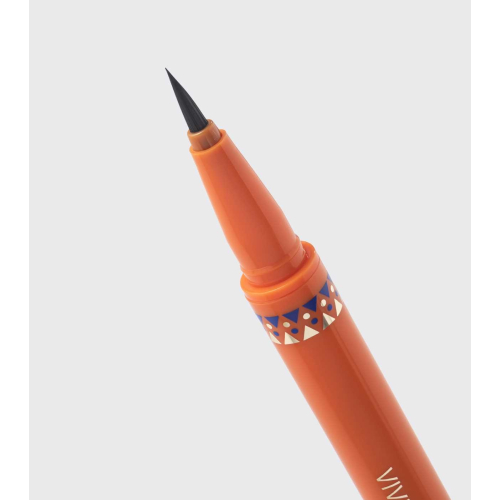 Vivienne Sabó - *Françafrique* - Delineador