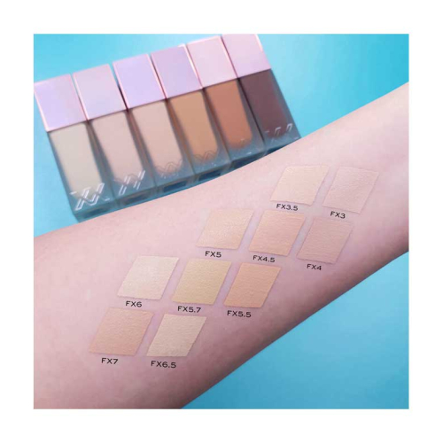 XX Revolution - Base de maquilhagem Glow Skin Fauxxdation - FX16