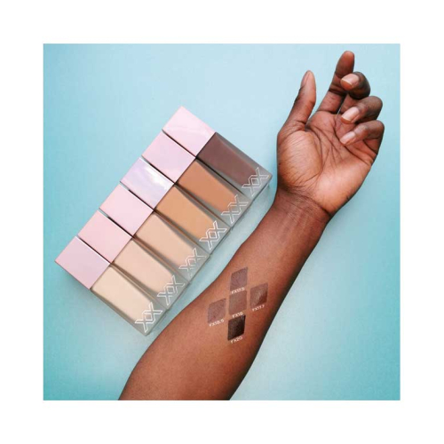 XX Revolution - Base de maquilhagem Glow Skin Fauxxdation - FX17.7