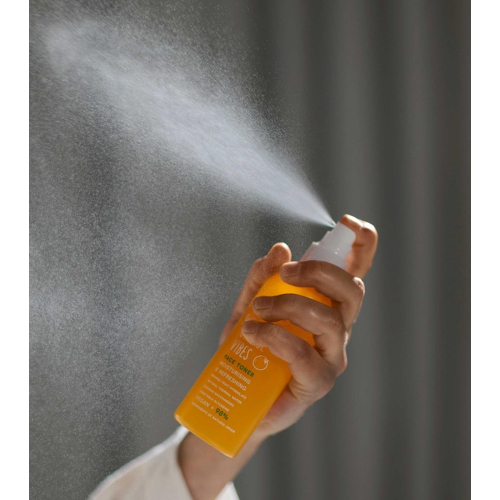 Ziaja - *Coconut and Orange Vibes* - Tônico facial hidratante e refrescante com notas de laranja